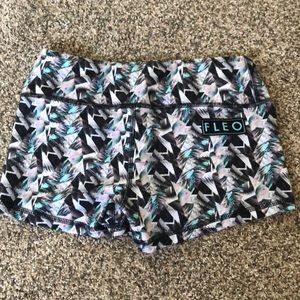 Fleo shorts